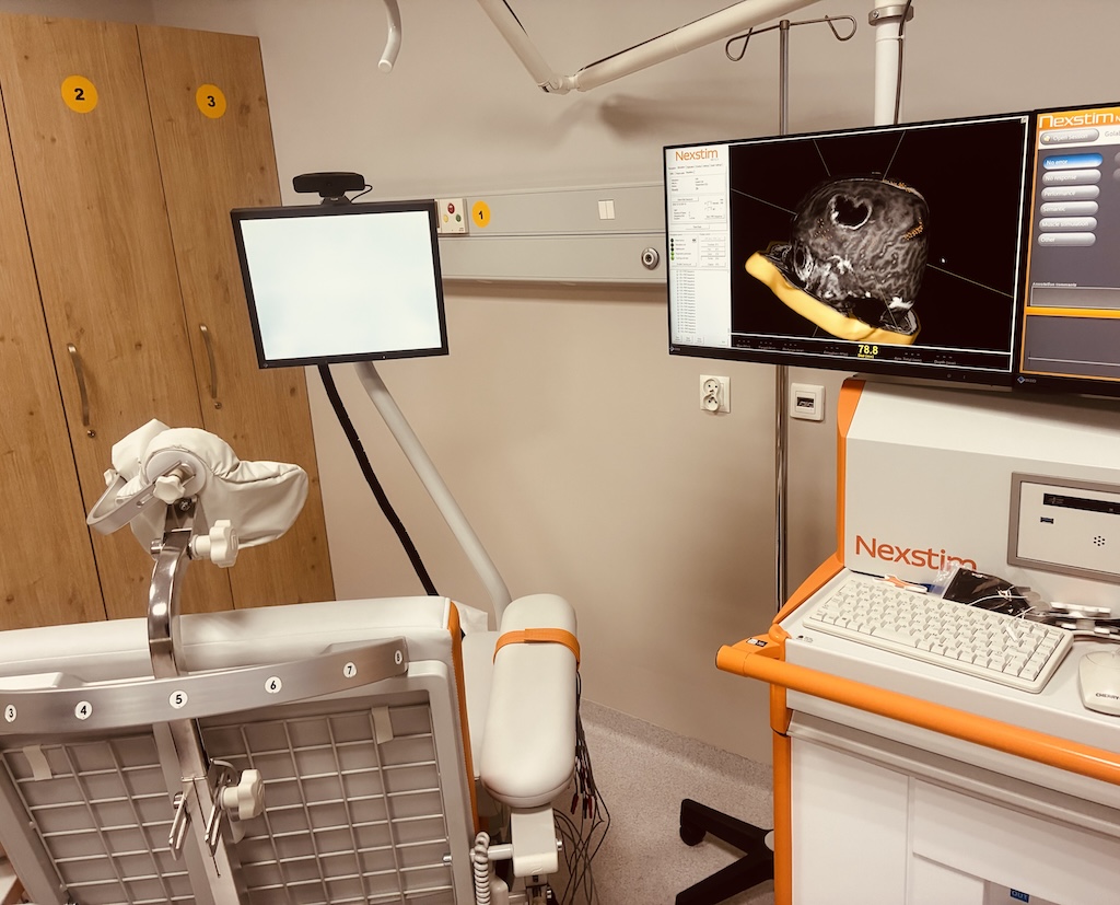 Nexstim NBS – nawigacja przezczaszkowa w neurochirurgii